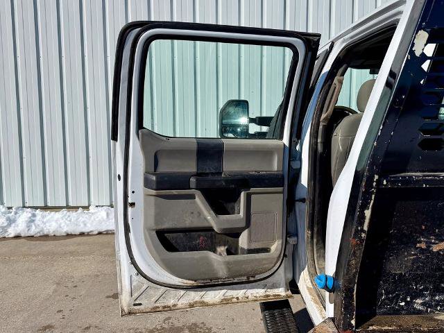 Certified 2019 Ford F550 XL image 15