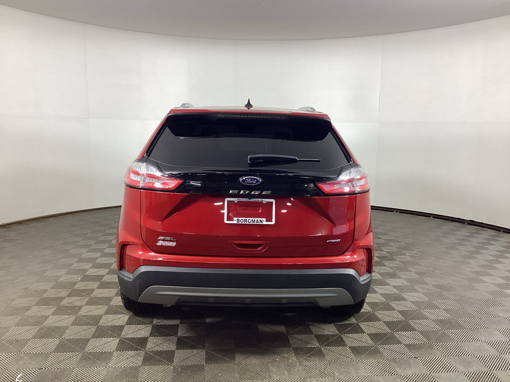 Certified 2024 Ford Edge SEL w/ Convenience Package AWD/4WD image 3
