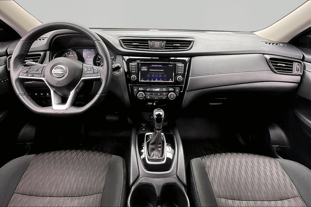 Used 2020 Nissan Rogue SV w/ Premium Package AWD/4WD image 16
