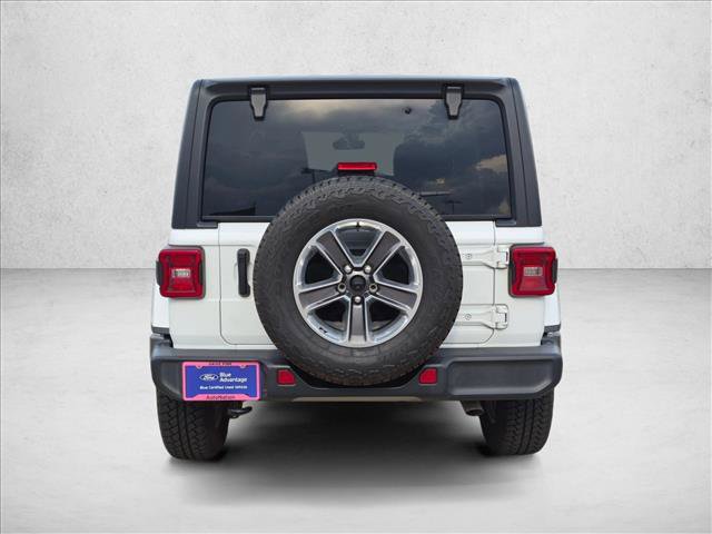 Used 2021 Jeep Wrangler Unlimited Sahara AWD/4WD image 6