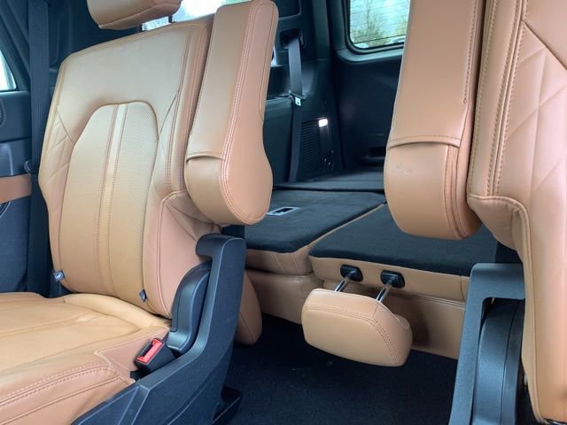 Certified 2024 Ford Expedition Platinum image 23