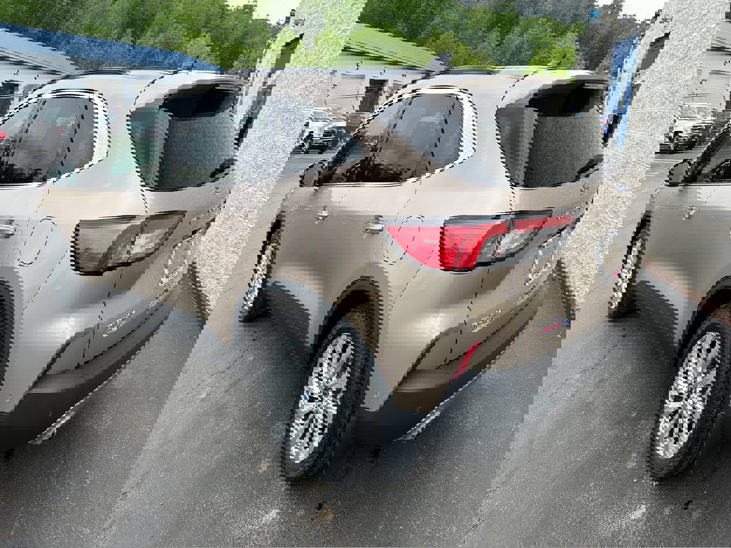 Certified 2021 Ford Escape Titanium w/ Titanium Elite Package image 5
