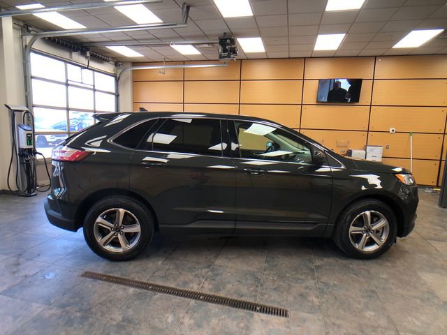 Certified 2024 Ford Edge SEL w/ Convenience Package AWD/4WD image 8