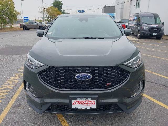 Certified 2024 Ford Edge ST w/ Equipment Group 401A AWD/4WD image 3