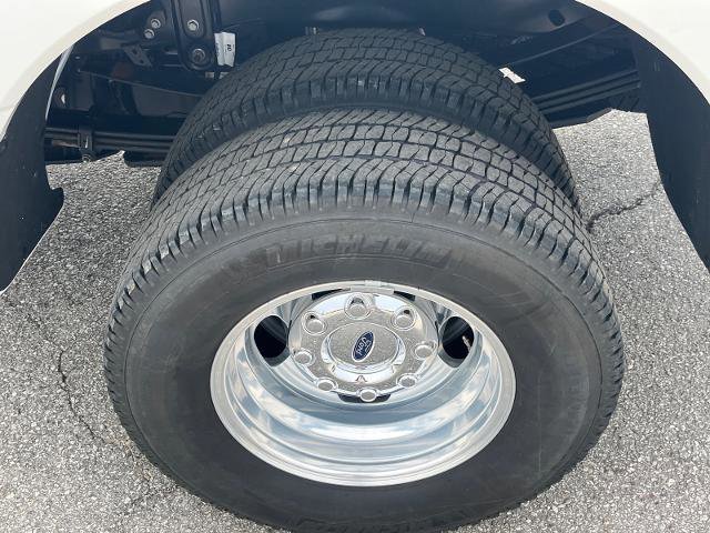 Certified 2025 Ford F350 Platinum image 21