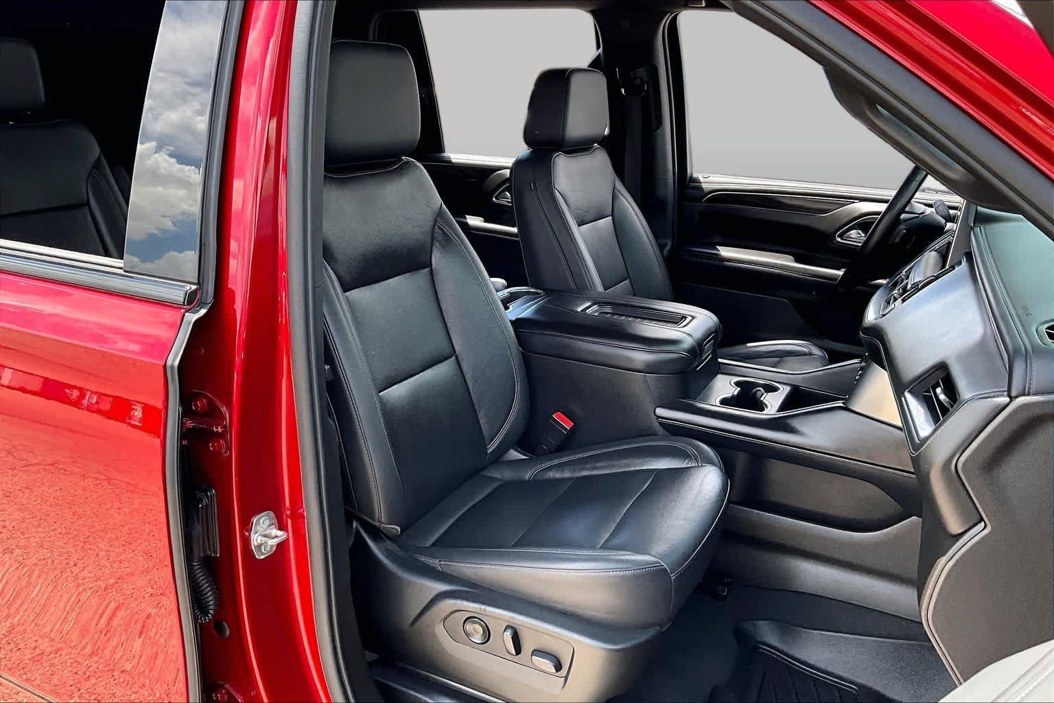 Used 2021 Chevrolet Tahoe LT RWD image 9