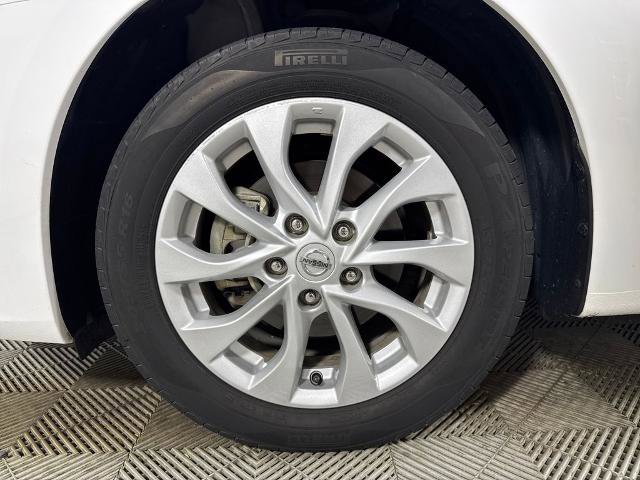 Used 2019 Nissan Sentra SV FWD image 13