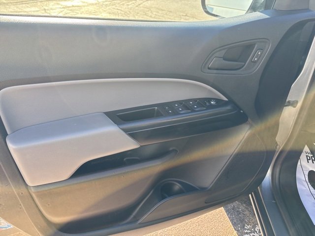 Used 2022 Chevrolet Colorado W/T w/ Custom Special Edition image 15