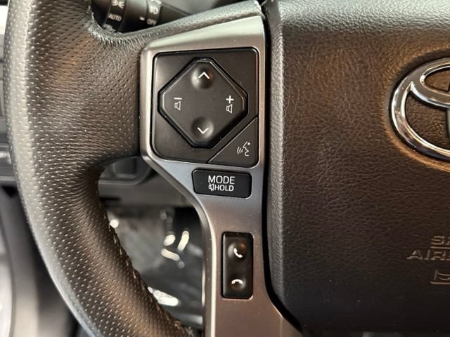 Used 2021 Toyota Tacoma SR5 RWD image 19