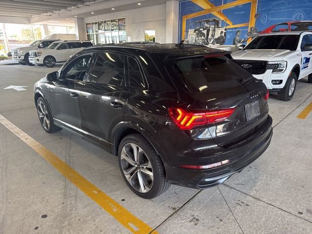 Used 2022 Audi Q3 2.0T Premium Plus image 2