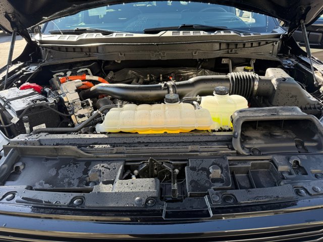 Certified 2025 Ford F150 Platinum w/ Equipment Group 702A High image 22