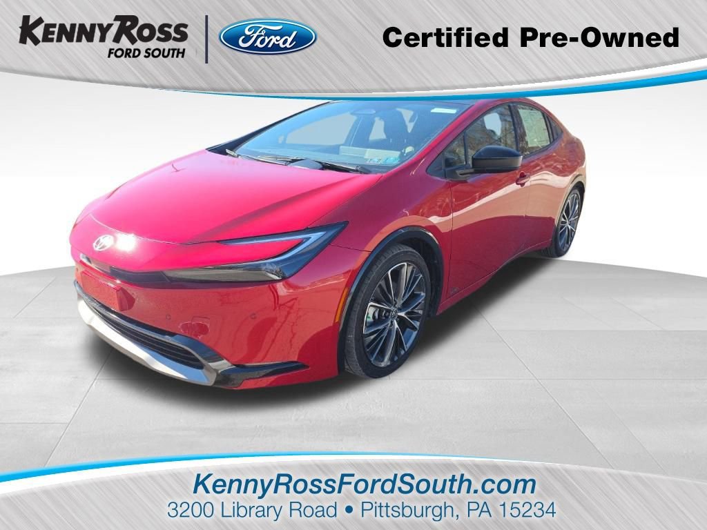 Used 2024 Toyota Prius XLE image 7