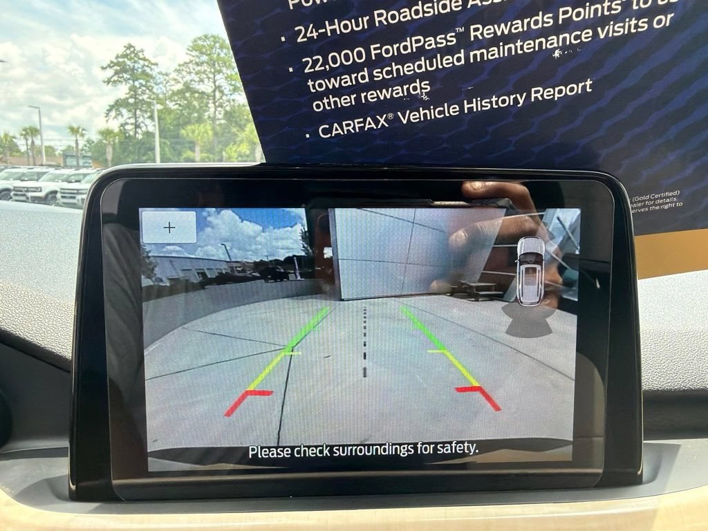 Certified 2022 Ford Escape Titanium w/ Titanium Elite Package FWD image 23