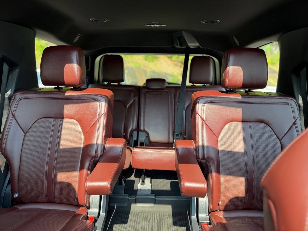 Certified 2024 Ford Expedition Limited AWD/4WD image 31