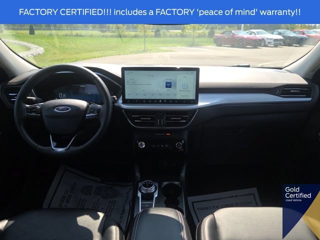 Certified 2025 Ford Escape Platinum AWD/4WD image 21
