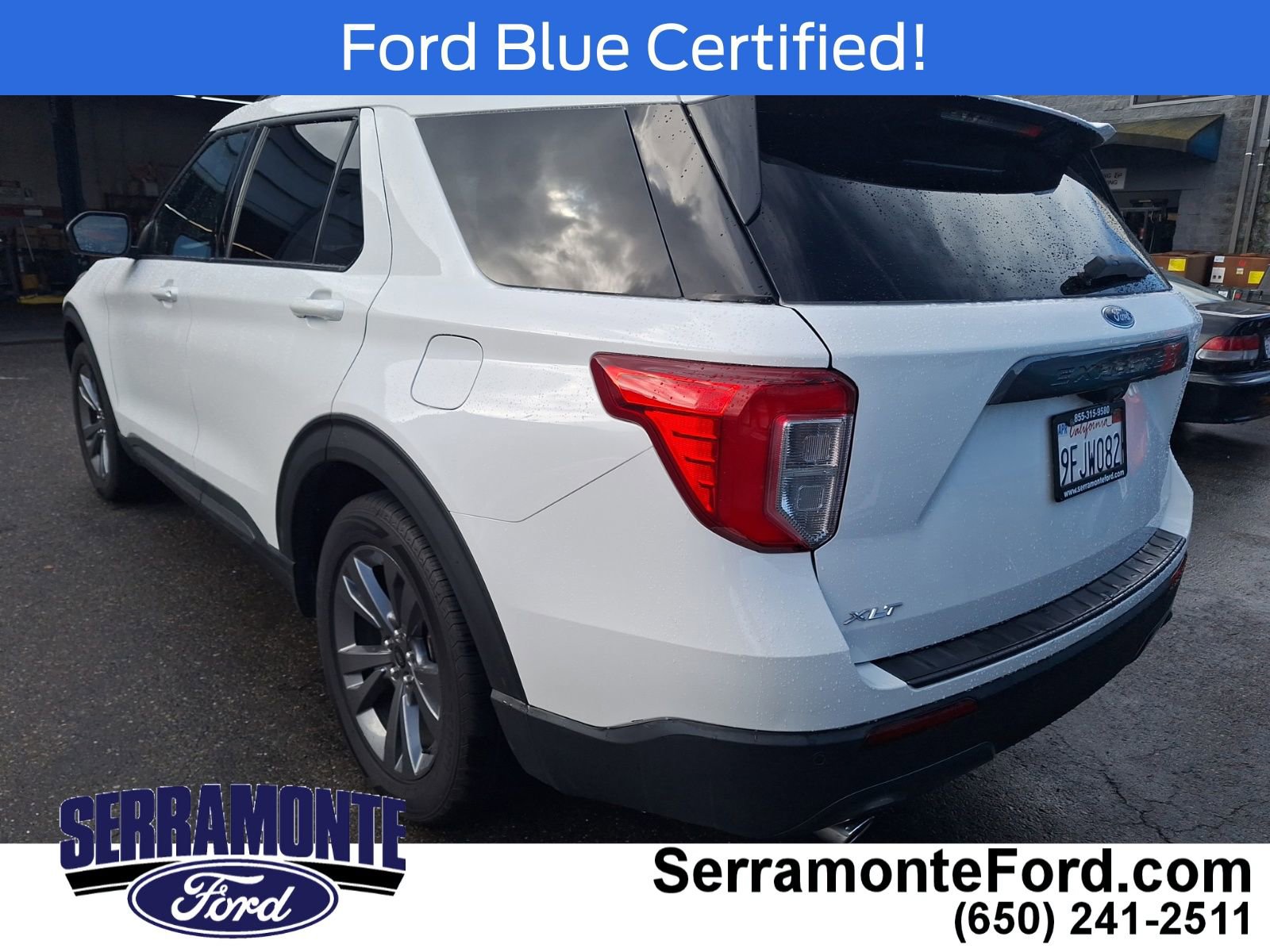 Certified 2022 Ford Explorer XLT w/ Equipment Group 202A RWD image 4