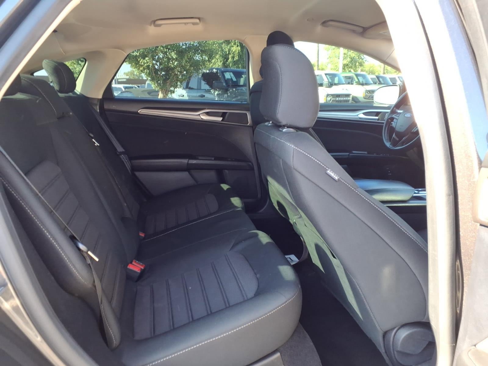 Certified 2020 Ford Fusion SE FWD image 13