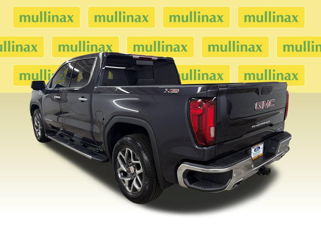 Used 2023 GMC Sierra 1500 SLT w/ SLT Premium Plus Package AWD/4WD image 10