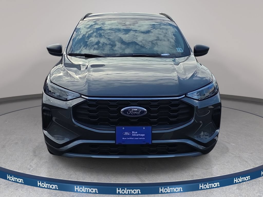 Certified 2023 Ford Escape ST-Line w/ Tech Pack #1 FWD image 2