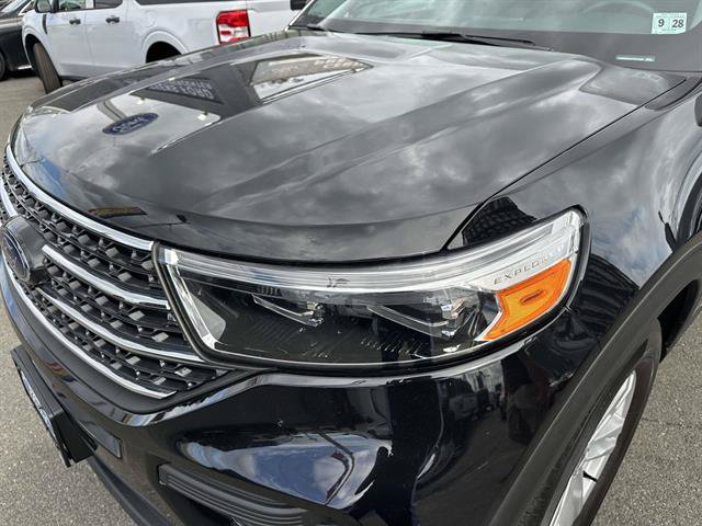 Certified 2023 Ford Explorer XLT AWD/4WD image 5