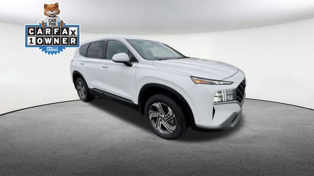 Used 2023 Hyundai Santa Fe SE image 2