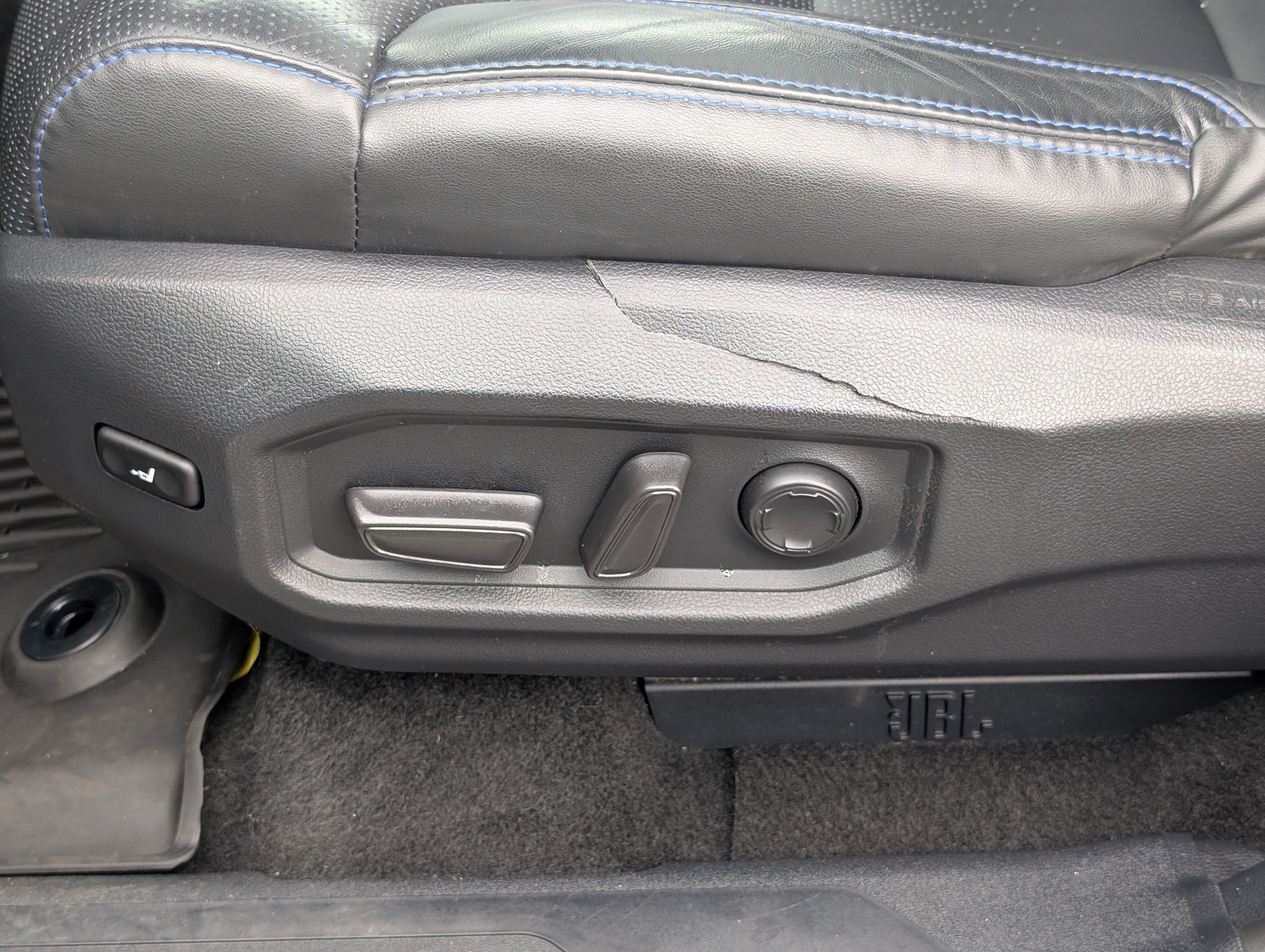 Used 2024 Toyota Tundra Platinum AWD/4WD image 21