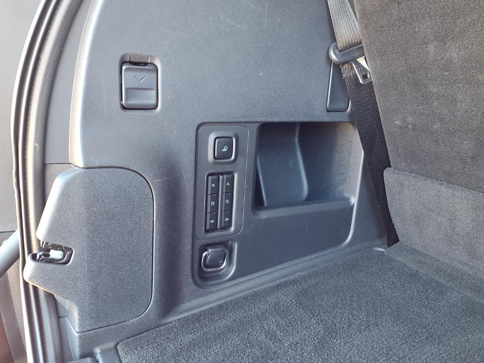 Certified 2025 Ford Expedition Platinum image 20