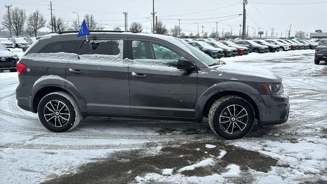 Used 2019 Dodge Journey SE w/ Blacktop Package image 6