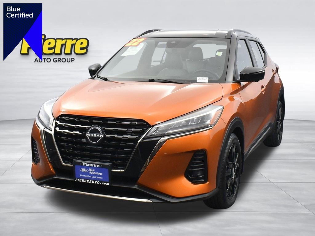 Used 2022 Nissan Kicks SR w/ Premium Package image 1