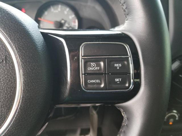 Used 2017 Jeep Wrangler Unlimited Sahara AWD/4WD image 26