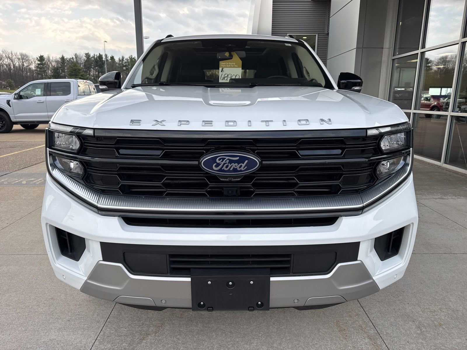 Certified 2025 Ford Expedition Platinum w/ Driver's Package image 11