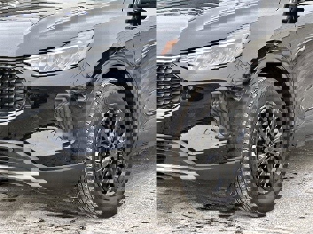 Certified 2023 Ford Escape Active w/ Tech Pack #2 image 5