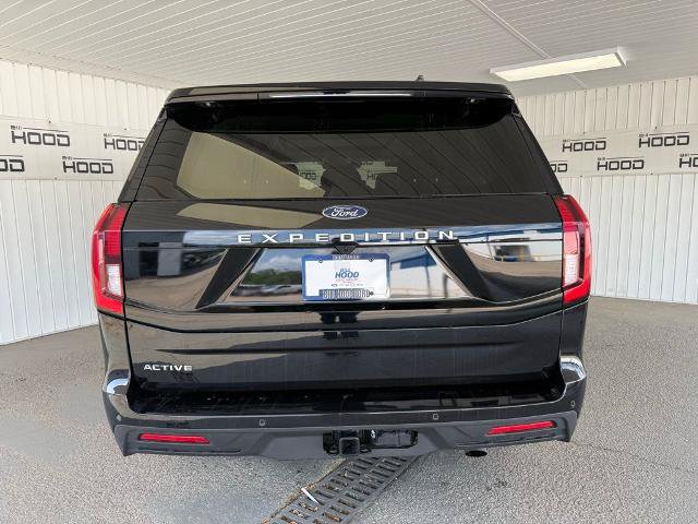Certified 2025 Ford Expedition Active AWD/4WD image 24