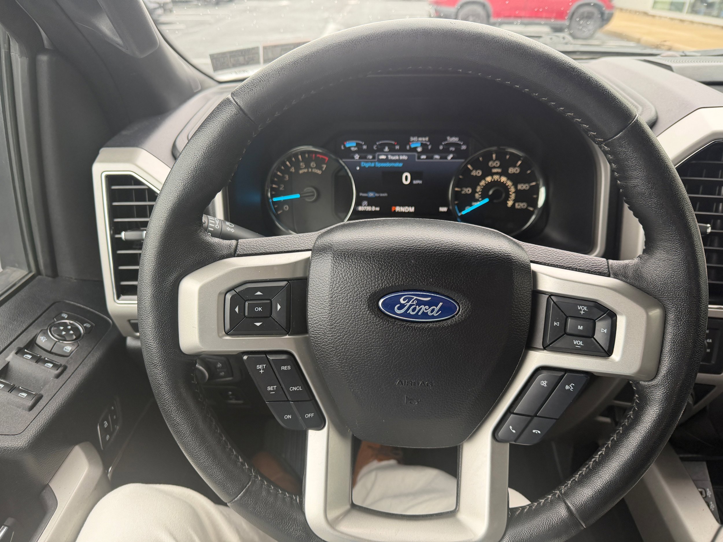 Certified 2020 Ford F150 Lariat w/ Equipment Group 502A Luxury AWD/4WD image 29