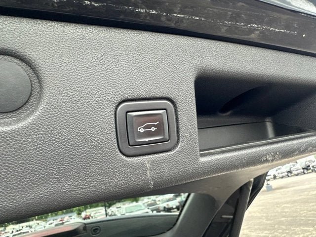 Used 2020 Chevrolet Equinox LT AWD/4WD image 19