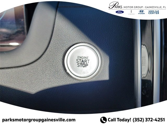 Used 2022 Hyundai Santa Cruz SEL Premium image 29