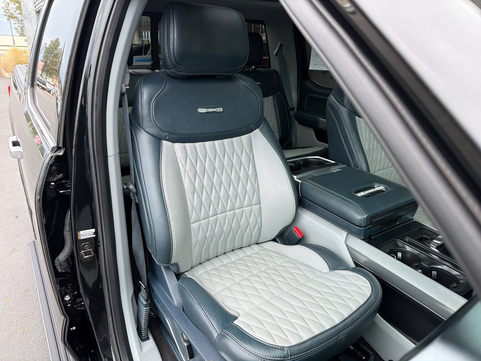 Certified 2023 Ford F150 Limited AWD/4WD image 9