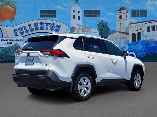 Used 2023 Toyota RAV4 LE FWD image 4