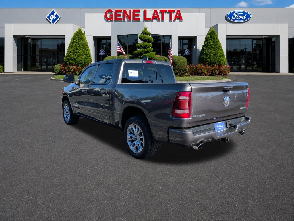 Used 2023 RAM 1500 Laramie AWD/4WD image 5