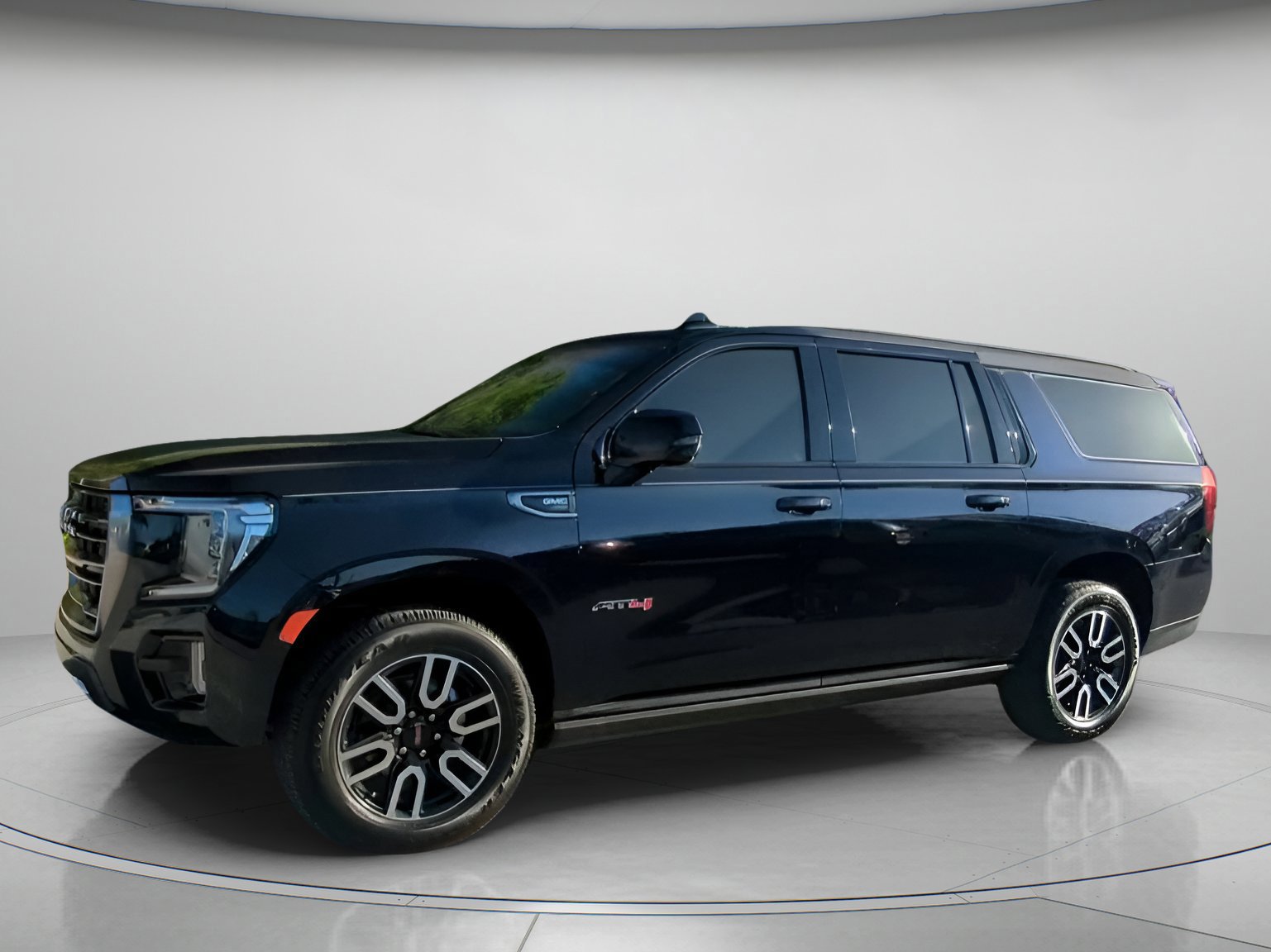 Used 2021 GMC Yukon XL AT4 w/ AT4 Premium Package image 6