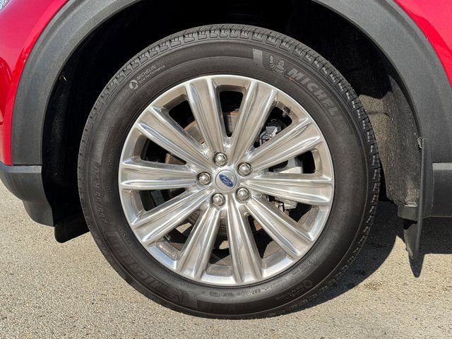 Certified 2023 Ford Explorer Limited w/ Equipment Group 301A image 13