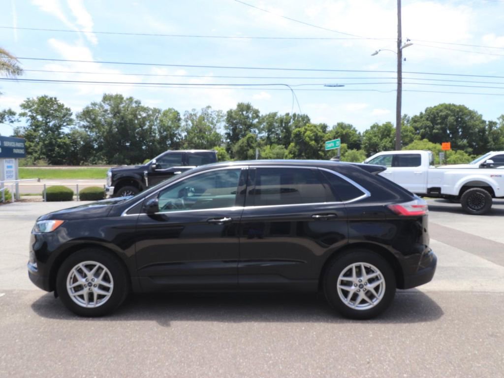 Certified 2022 Ford Edge SEL AWD/4WD image 5