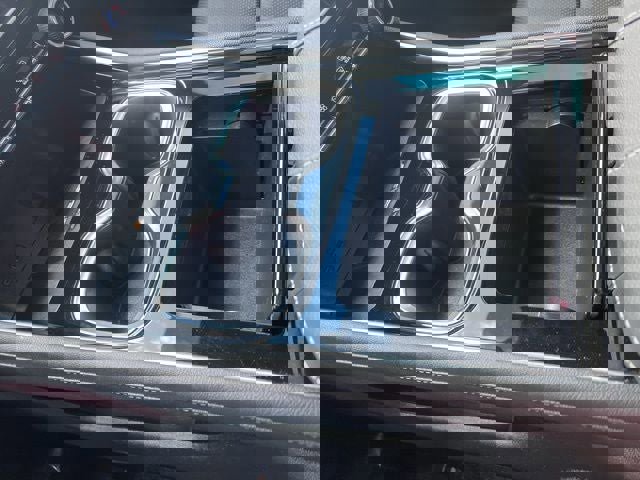 Used 2024 Chevrolet Traverse LT w/ Midnight/Sport Edition image 36