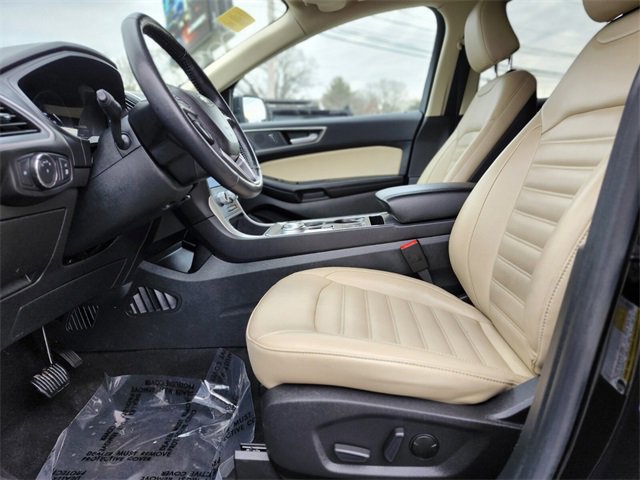 Certified 2022 Ford Edge SEL w/ Convenience Package image 18