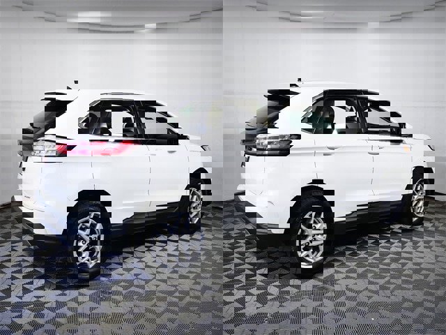 Certified 2023 Ford Edge SEL w/ Convenience Package image 8