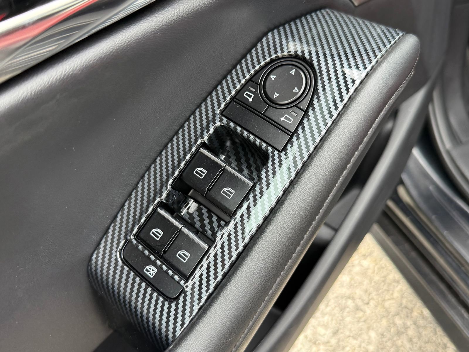 Used 2022 MAZDA MAZDA3 s image 15