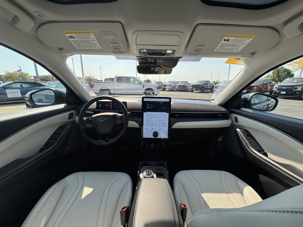 Certified 2024 Ford Mustang Mach-E Premium image 28