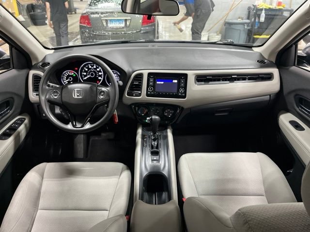 Used 2022 Honda HR-V LX image 45