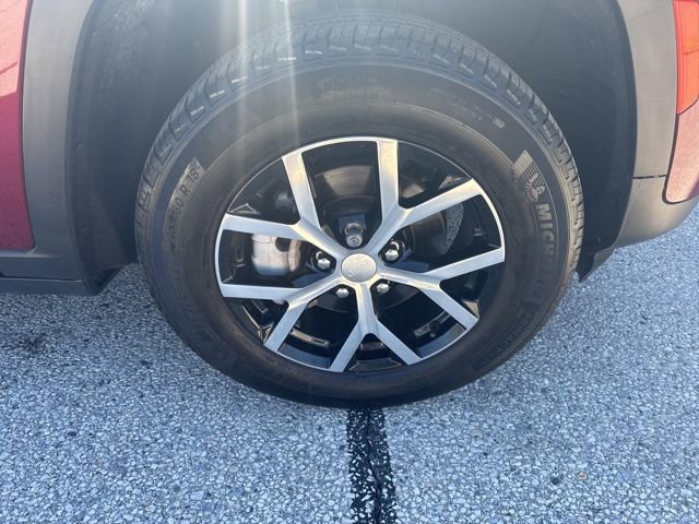 Used 2023 Jeep Grand Cherokee Limited image 33