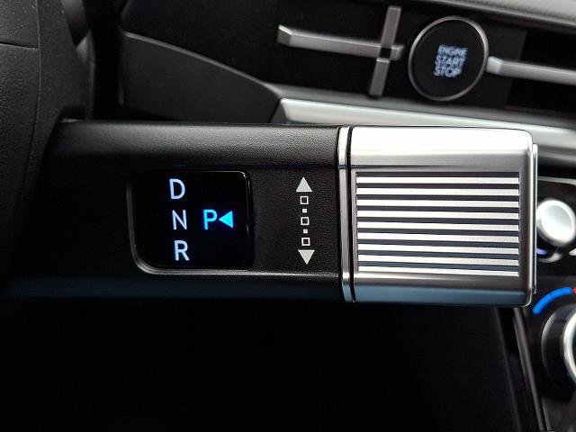 Used 2025 Hyundai Santa Fe XRT image 12